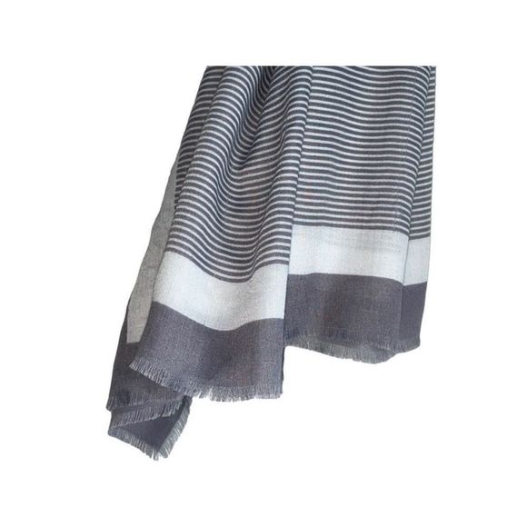 Striped Scarf by: GAP - Bid Now = Discounted Shipping - Picture 4 of 10